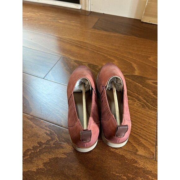 Cobb Hill Women's Slip-on 6 M Red Rust Flat Loafers Suede Closed Toe NEW - Picture 6 of 6